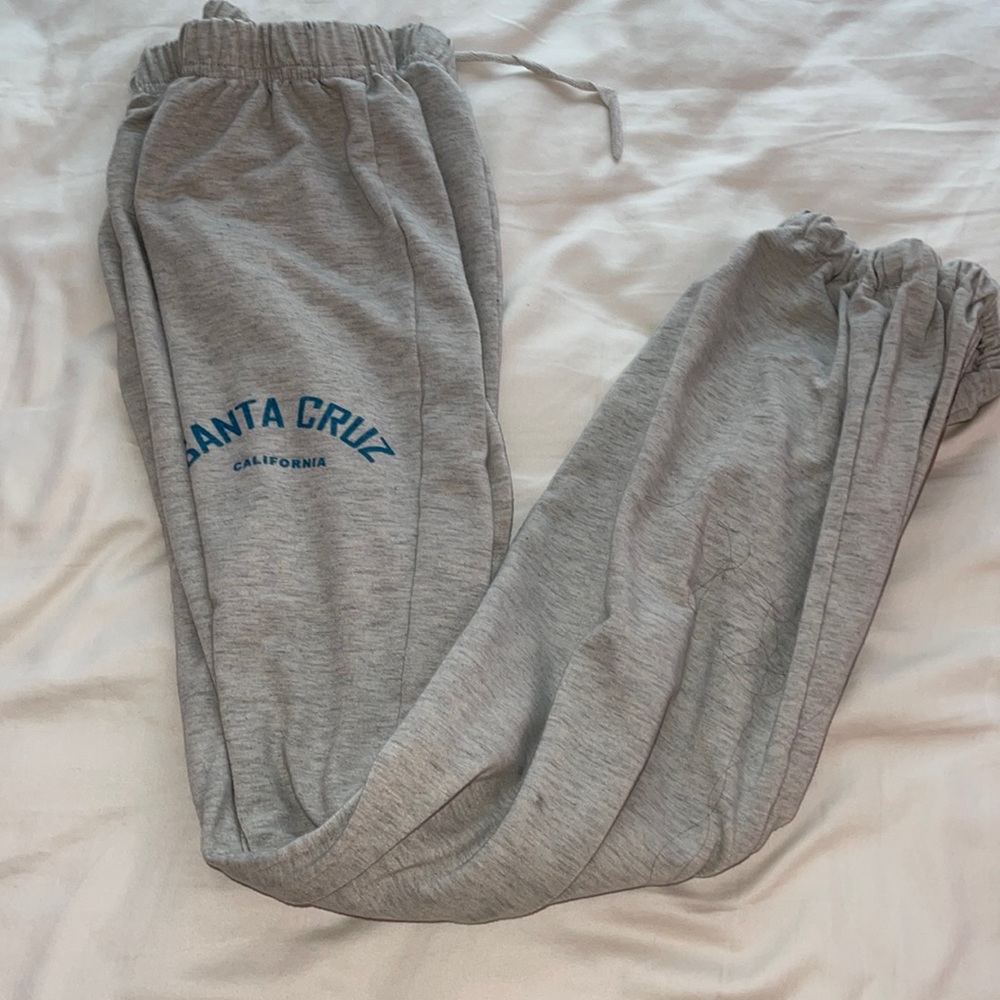 COPY - grey santa cruz sweatpants